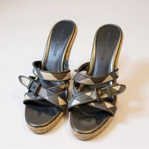 Burberry Nova Check Plaid Espadrille Wedge Sandal Heels Patent Leather 38/7.5-8